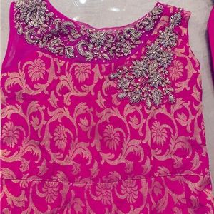 Size 24 Indian little girl outfit for girls age 4-5 years old